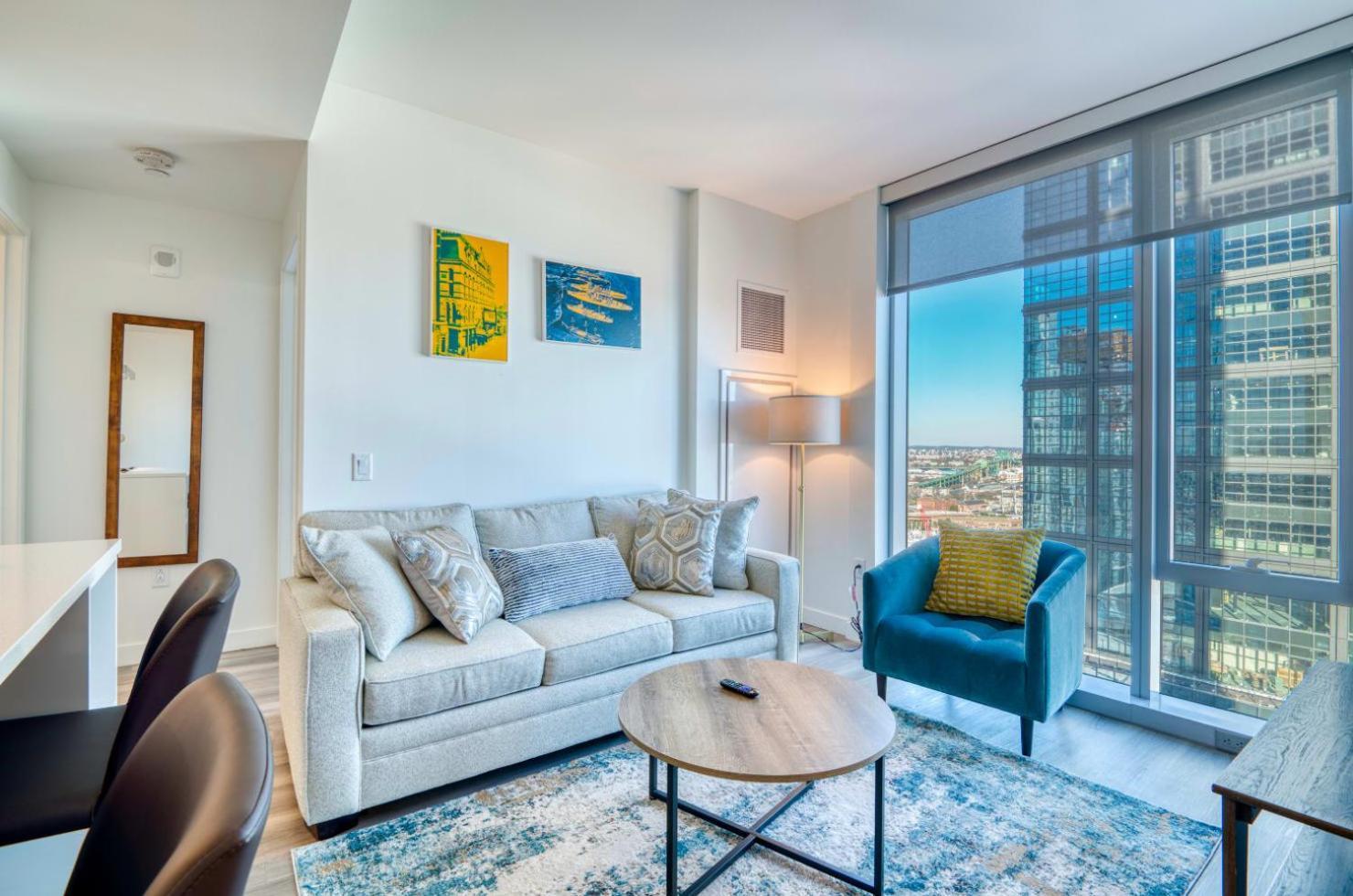 Luxury With Views *